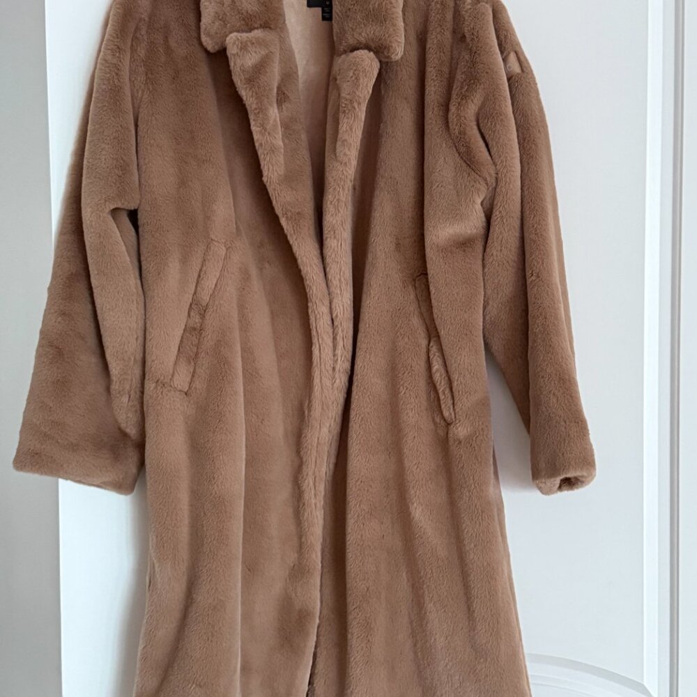 ALO Faux Fur Longline Coat M Tan | $348 Retail - Picture 9 of 9